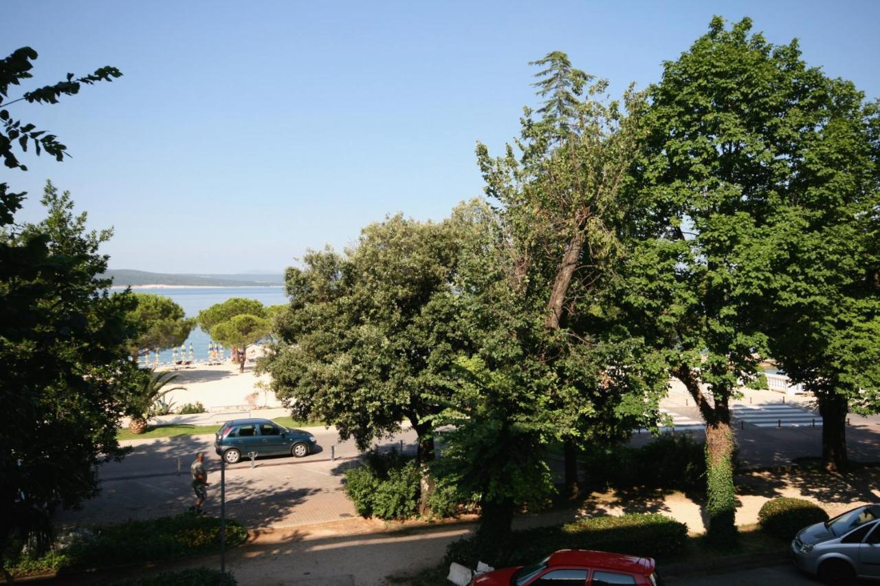 Apartments By The Sea Crikvenica - 5563 ภายนอก รูปภาพ